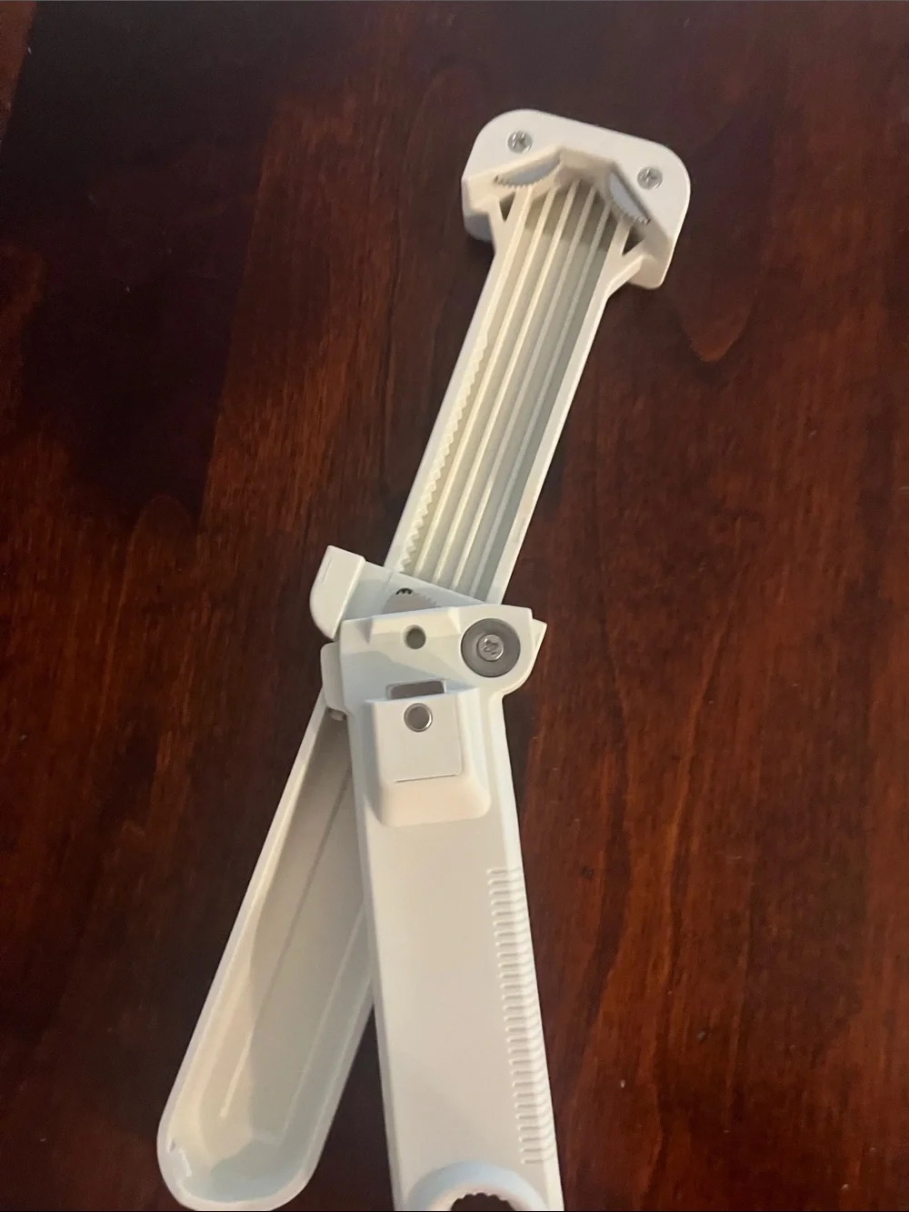Kuhn Rikon White jar opener. New!!! Never used